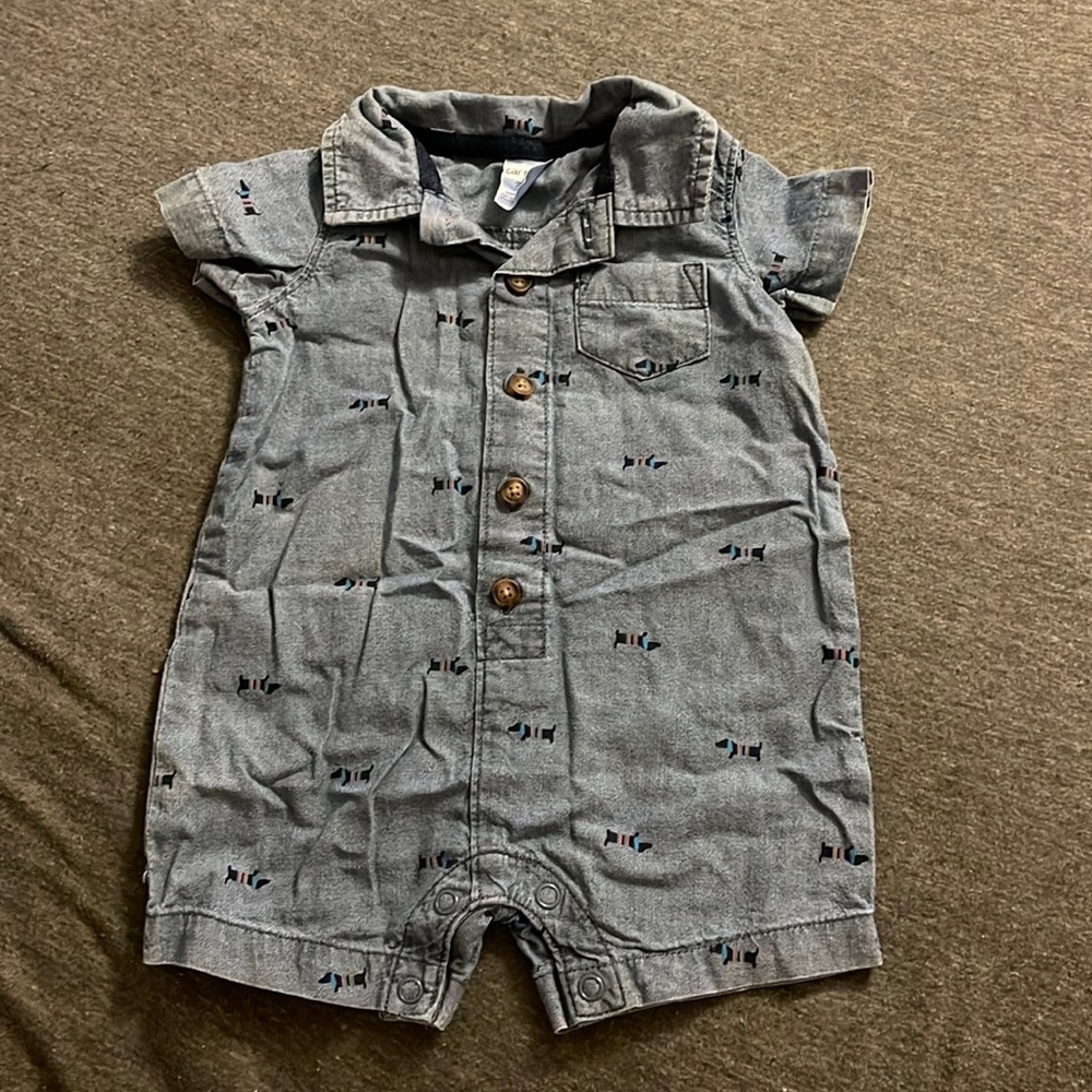 Baby clothes